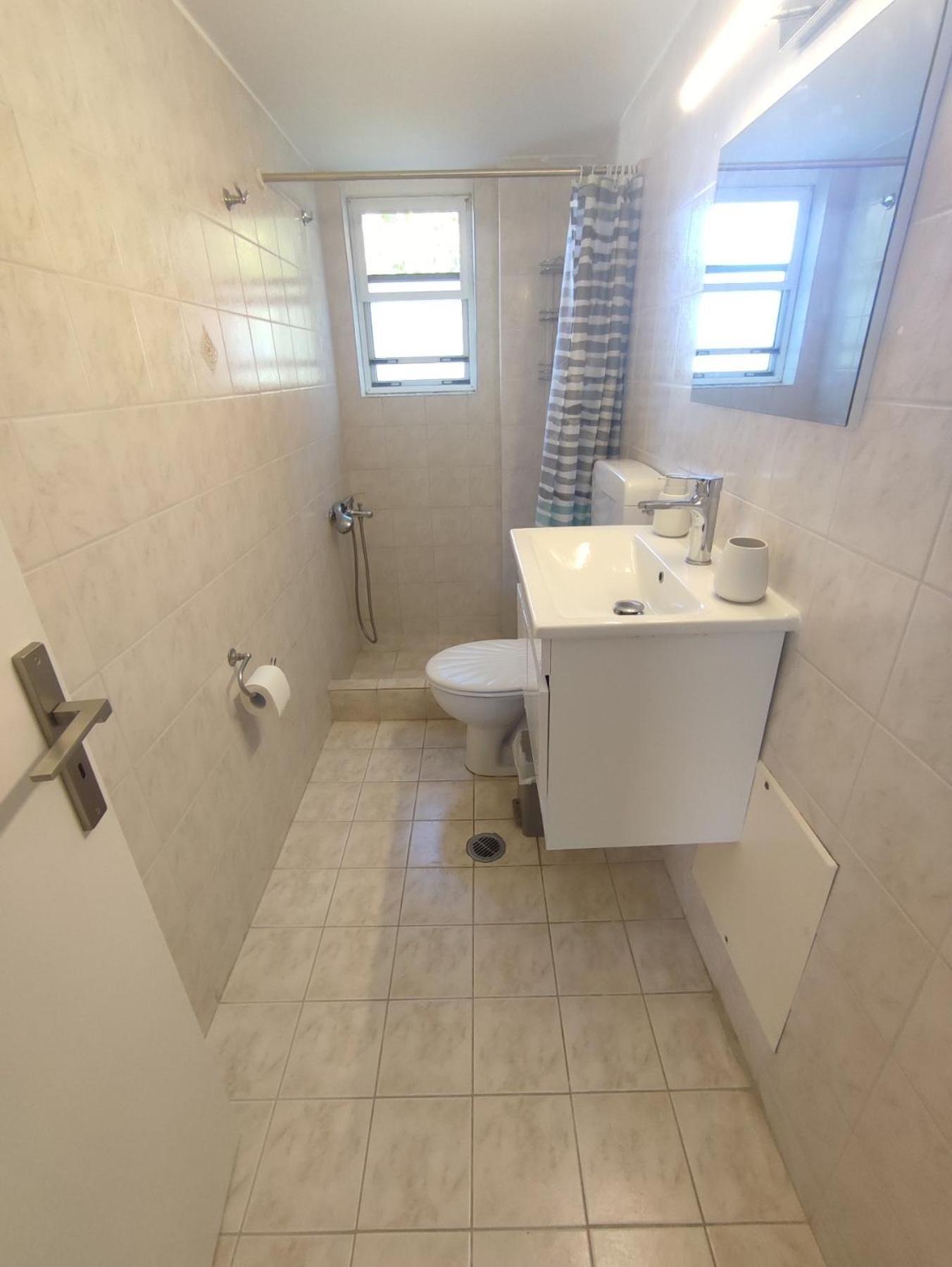 Peroulia Apartments Kompoi Екстер'єр фото