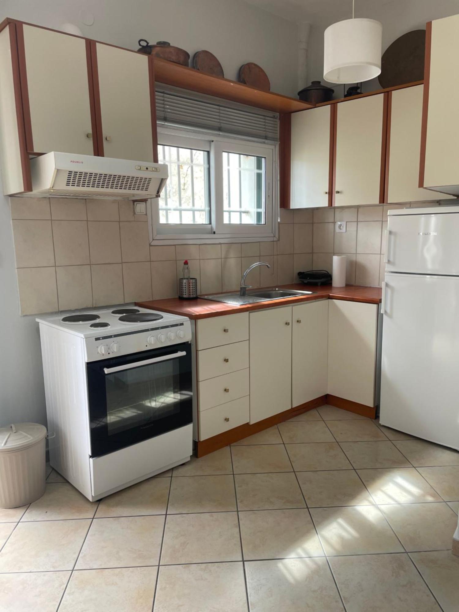 Peroulia Apartments Kompoi Екстер'єр фото
