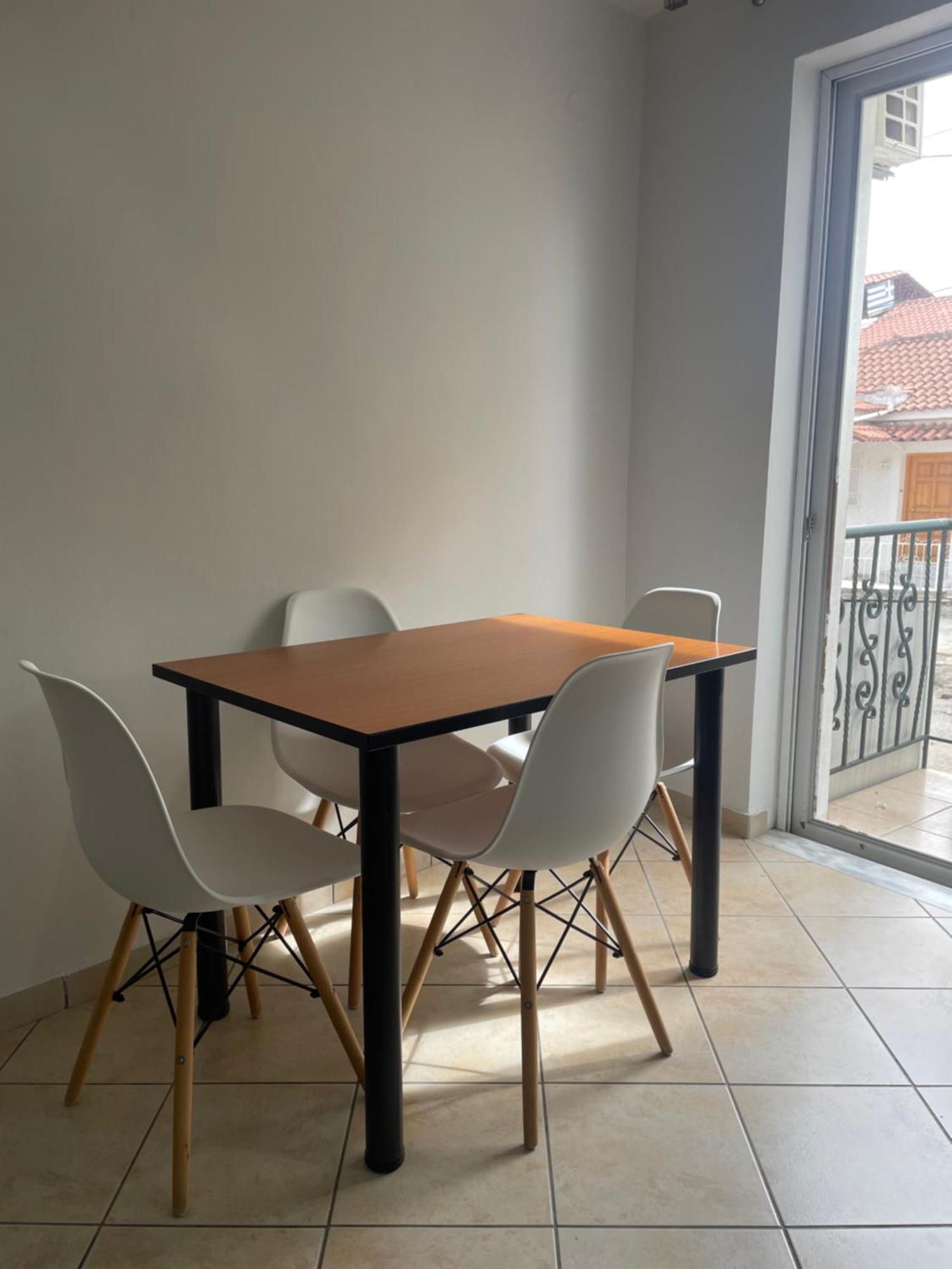 Peroulia Apartments Kompoi Екстер'єр фото
