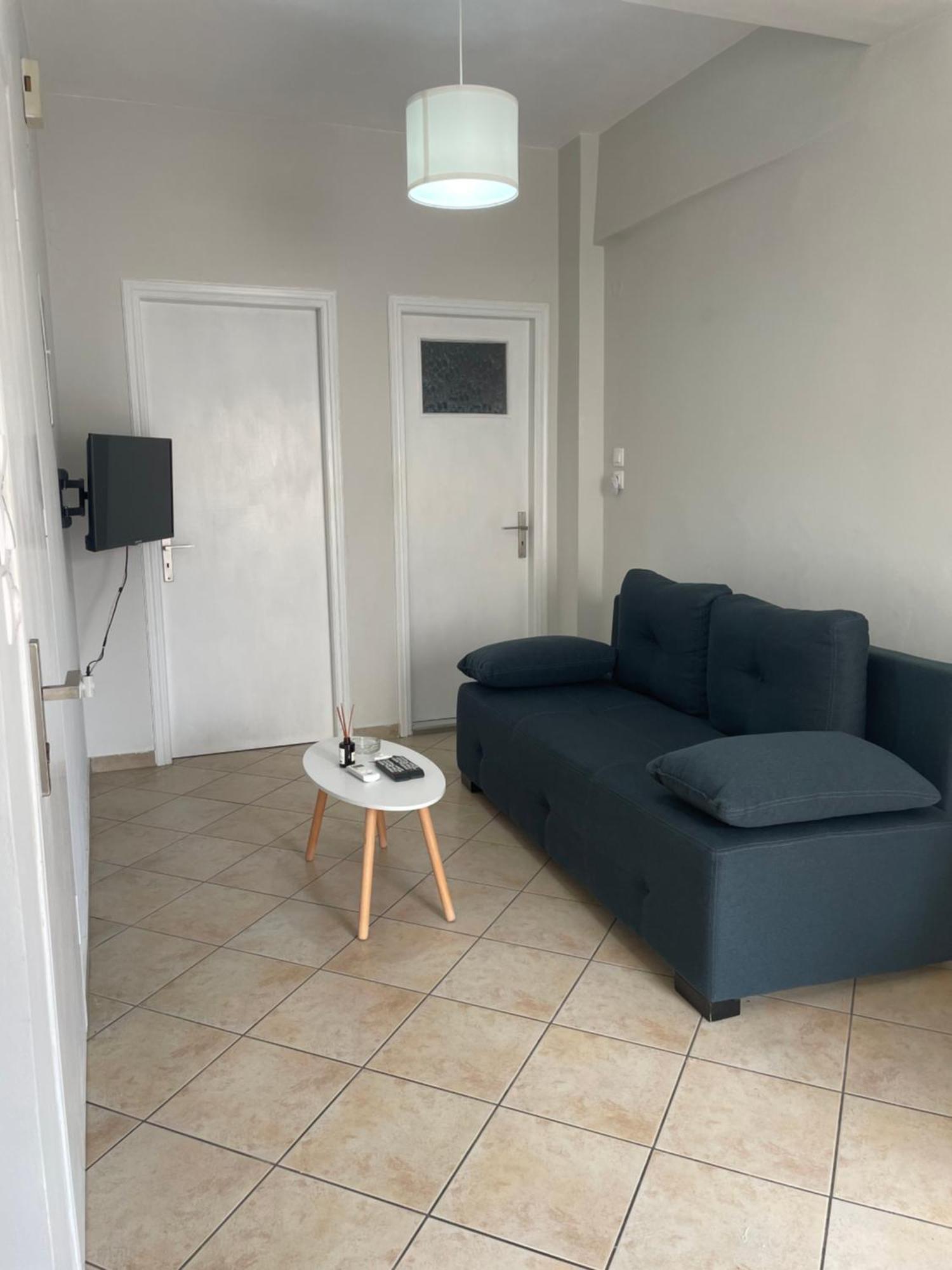 Peroulia Apartments Kompoi Екстер'єр фото